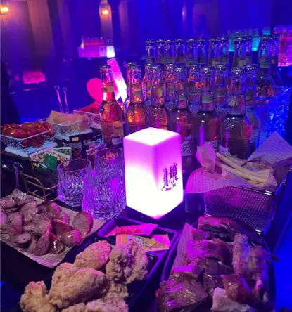 上海生活志：魔都夜游指南，解锁同城社交推荐的隐藏玩法 🌃